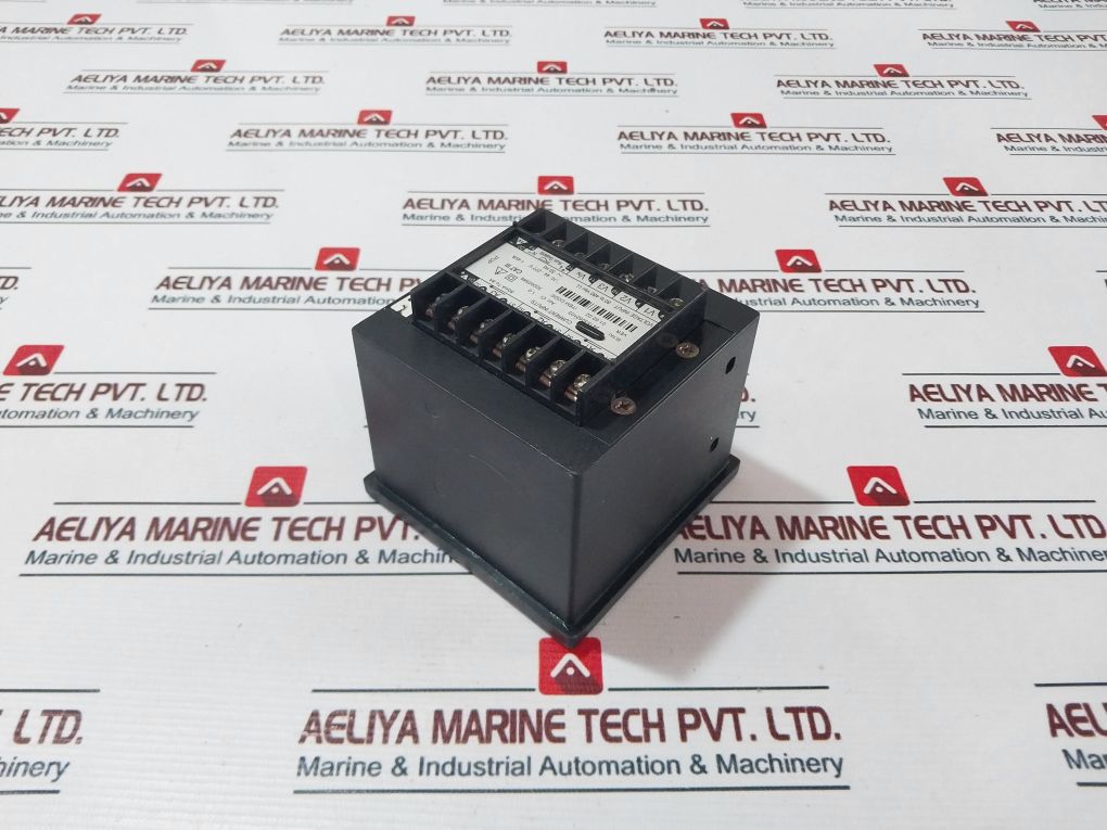 Schneider Electric Conzerv Em1000 Power And Digital Energy Meter 44-277V 50Hz