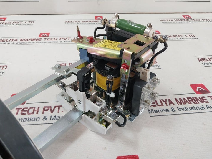 Schneider Electric Cv1Fb Power Contactor 690V Ac