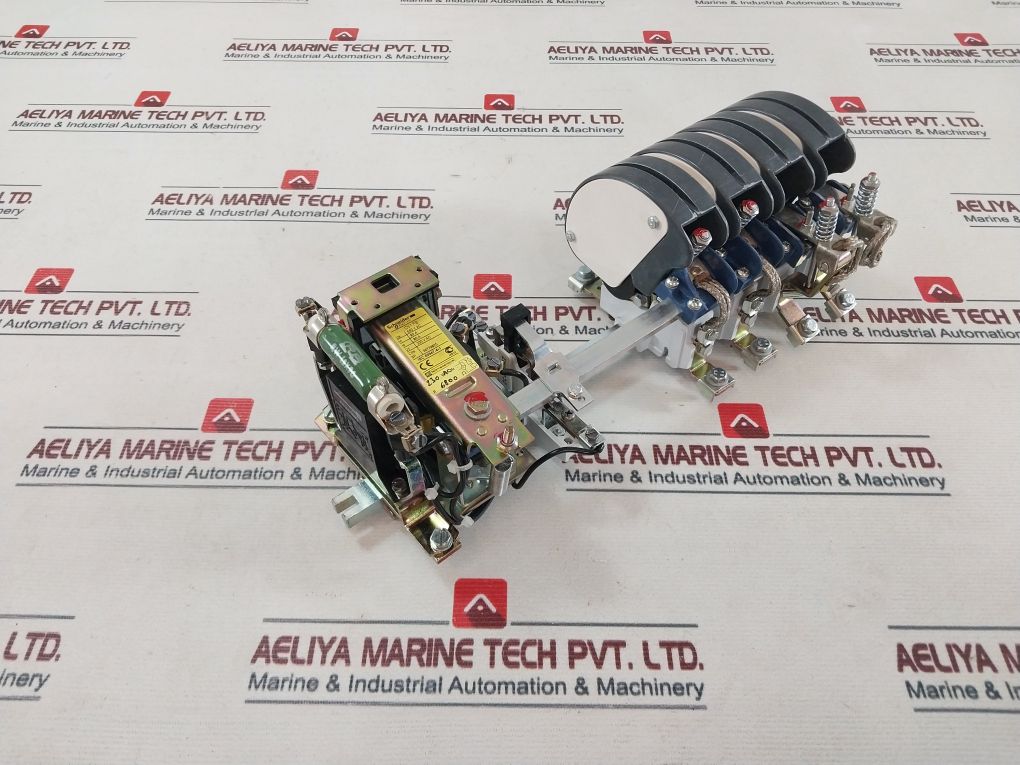 Schneider Electric Cv1Fb Power Contactor 690V Ac