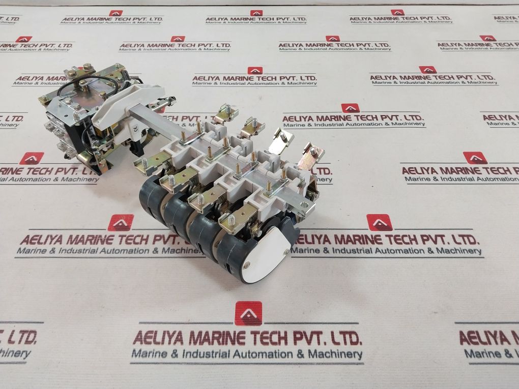 Schneider Electric Cv1Fb Power Contactor 690V Ac