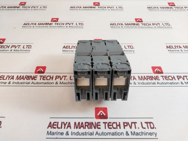Schneider Electric Cvs100B Circuit Breaker