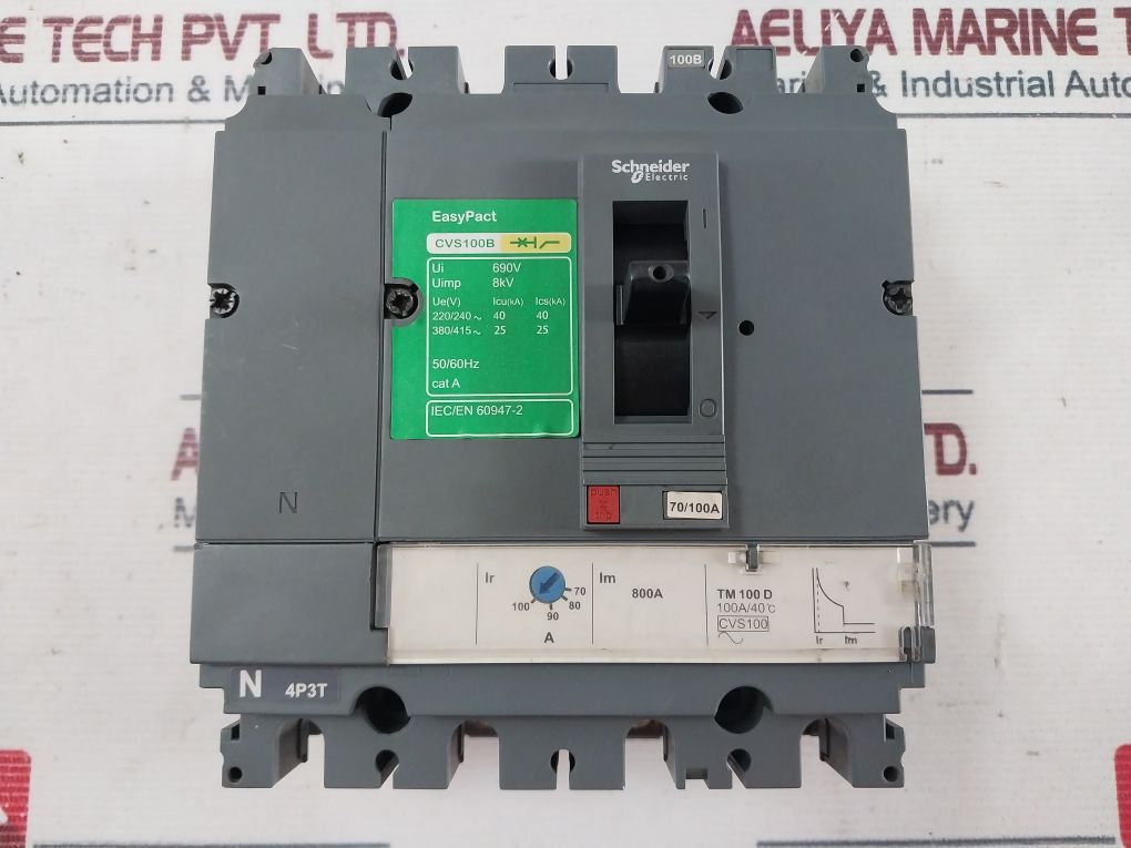 Schneider Electric Cvs100B Circuit Breaker 800A