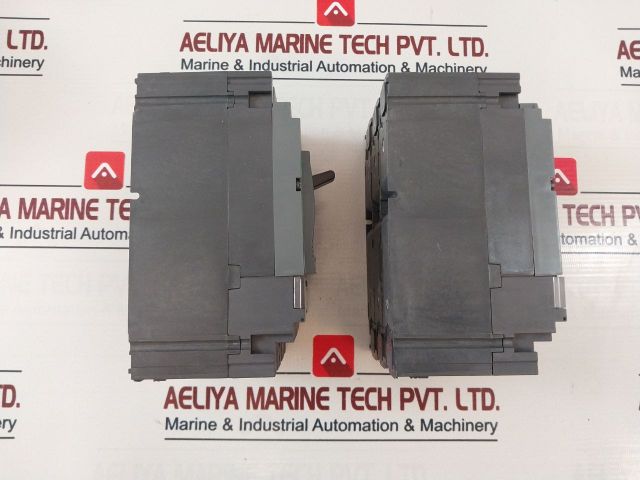 Schneider Electric Cvs100N Circuit Breaker Iec/En 60947-2