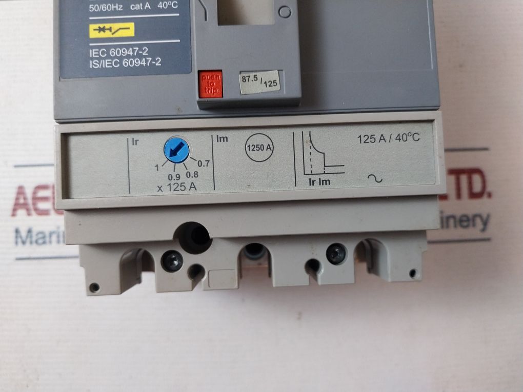 Schneider Electric Cvs160B Circuit Breaker