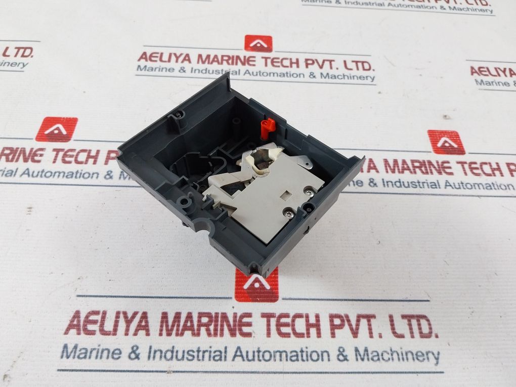 Schneider Electric Cvs160B Direct Rotary Handle