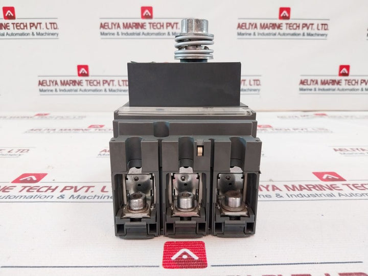 Schneider Electric Cvs250F Circuit Breaker