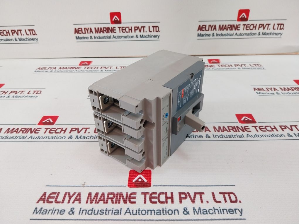 Schneider Electric Cvs250F Circuit Breaker 2000A