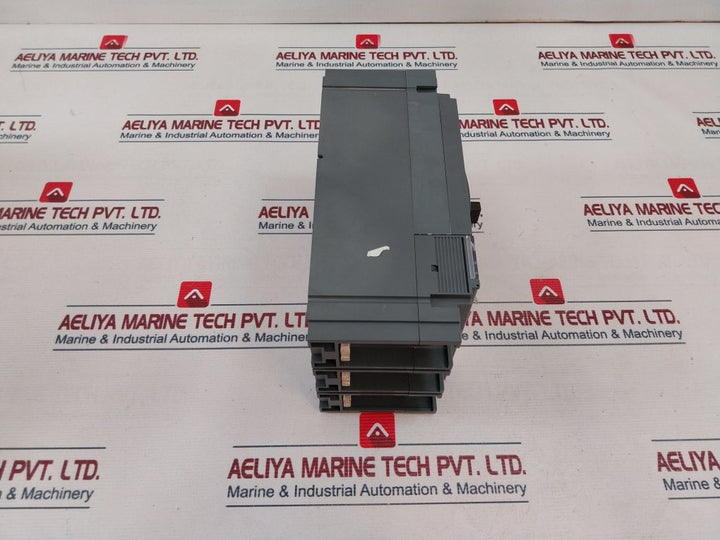 Schneider Electric Cvs400F Circuit Breaker