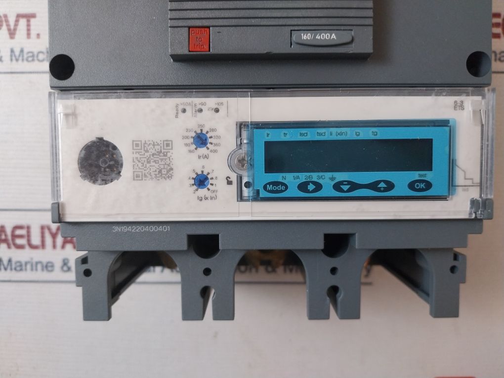 Schneider Electric Cvs400F Circuit Breaker 400A