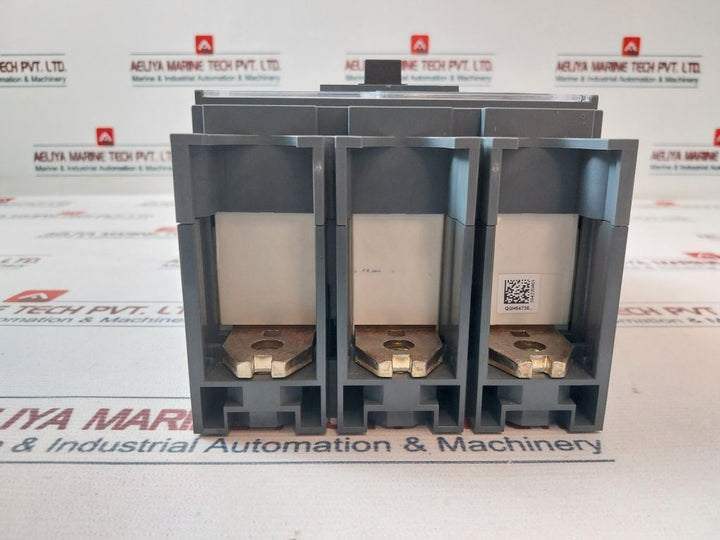 Schneider Electric Cvs400F Circuit Breaker 400A
