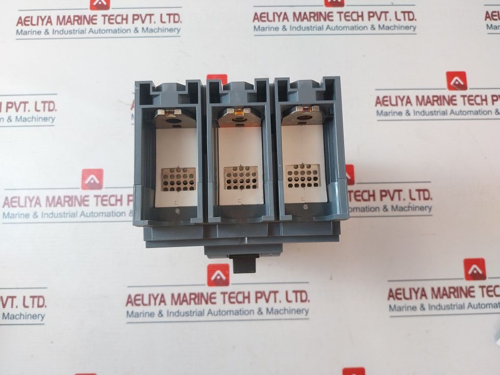 Schneider Electric Cvs400F Circuit Breaker 400A