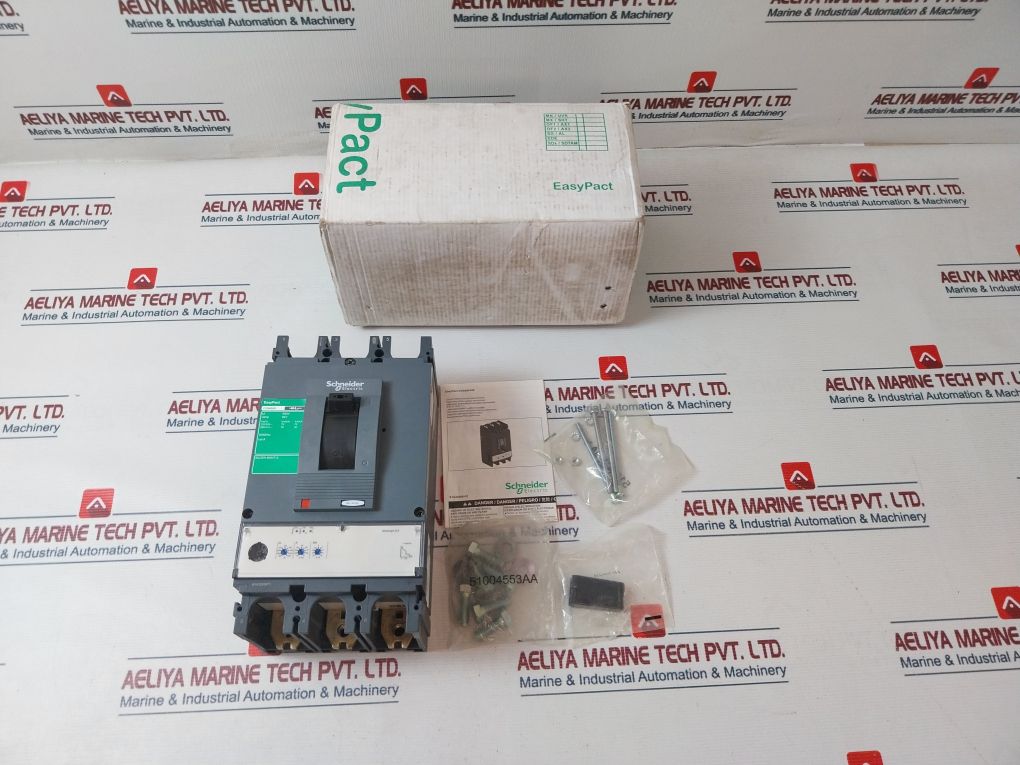 Schneider Electric Cvs400N Tm400D 3P3D Circuit Breaker/Switch-disconnector