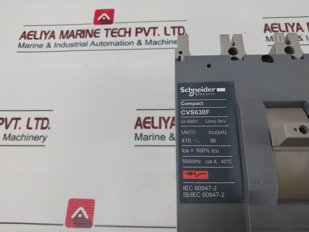 Schneider Electric Cvs630F Moulded Case Circuit Breaker