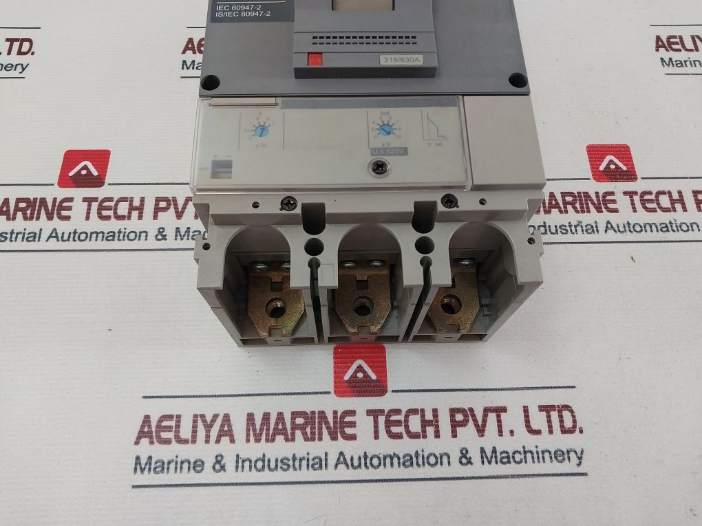 Schneider Electric Cvs630F Moulded Case Circuit Breaker