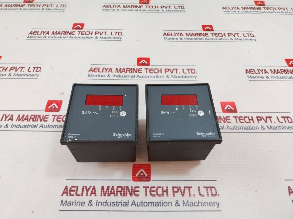Schneider Electric Dm3210 Digital Panel Meter