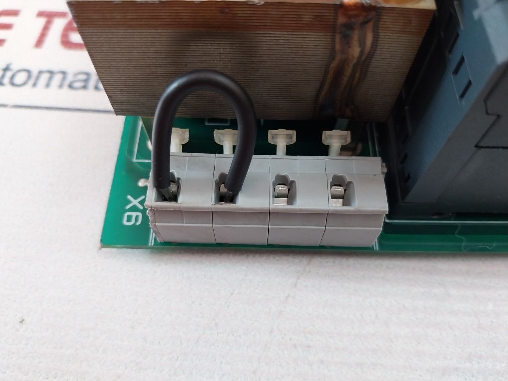 Schneider Electric El05-967 Control Card 110V