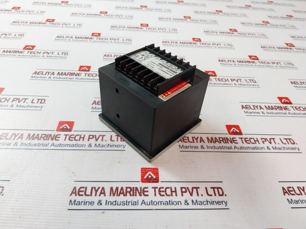 Schneider Electric Em6433 Em6433 Energy Meter