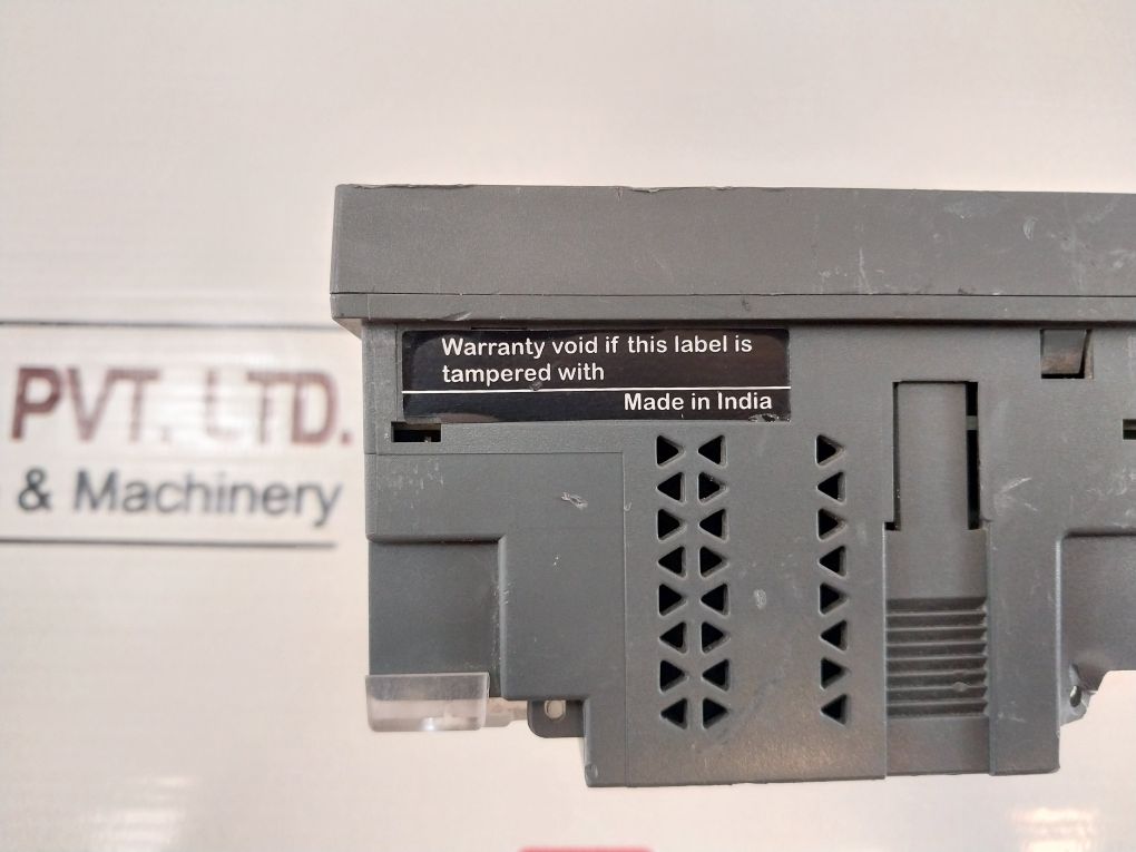 Schneider Electric Em6436H Digital Vaf Meter