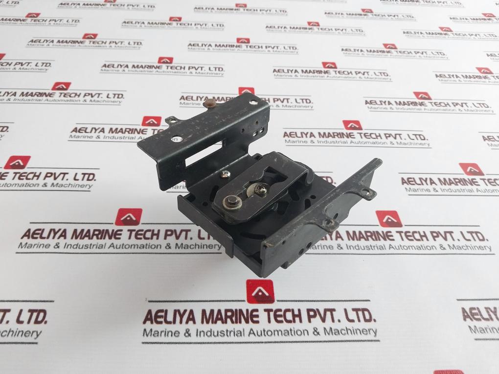 Schneider Electric Extended Rotary Handle Ndhomt2N