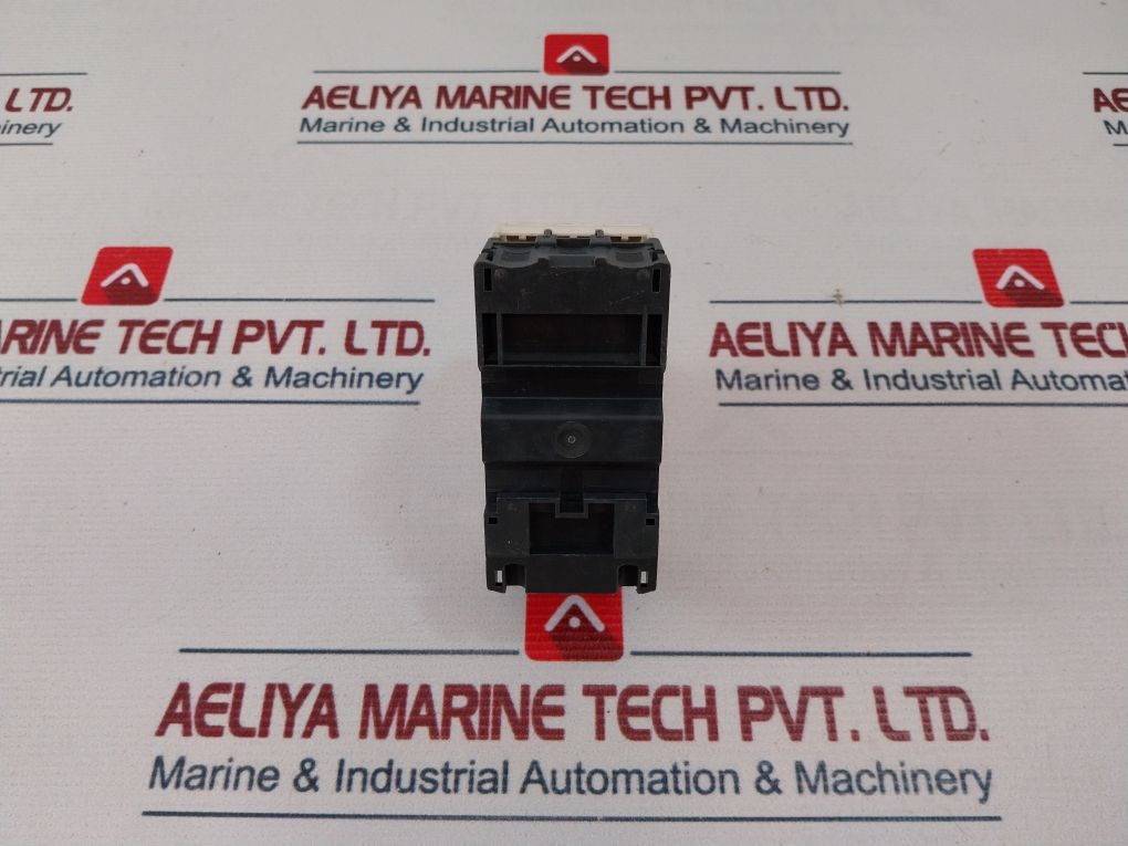 Schneider Electric Gv2-pm10C/4-6.3A Circuit Breaker