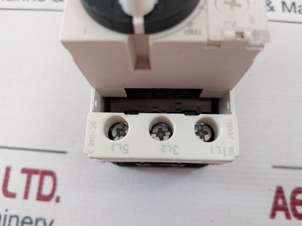 Schneider Electric Gv2-pm10C/4-6.3A Circuit Breaker