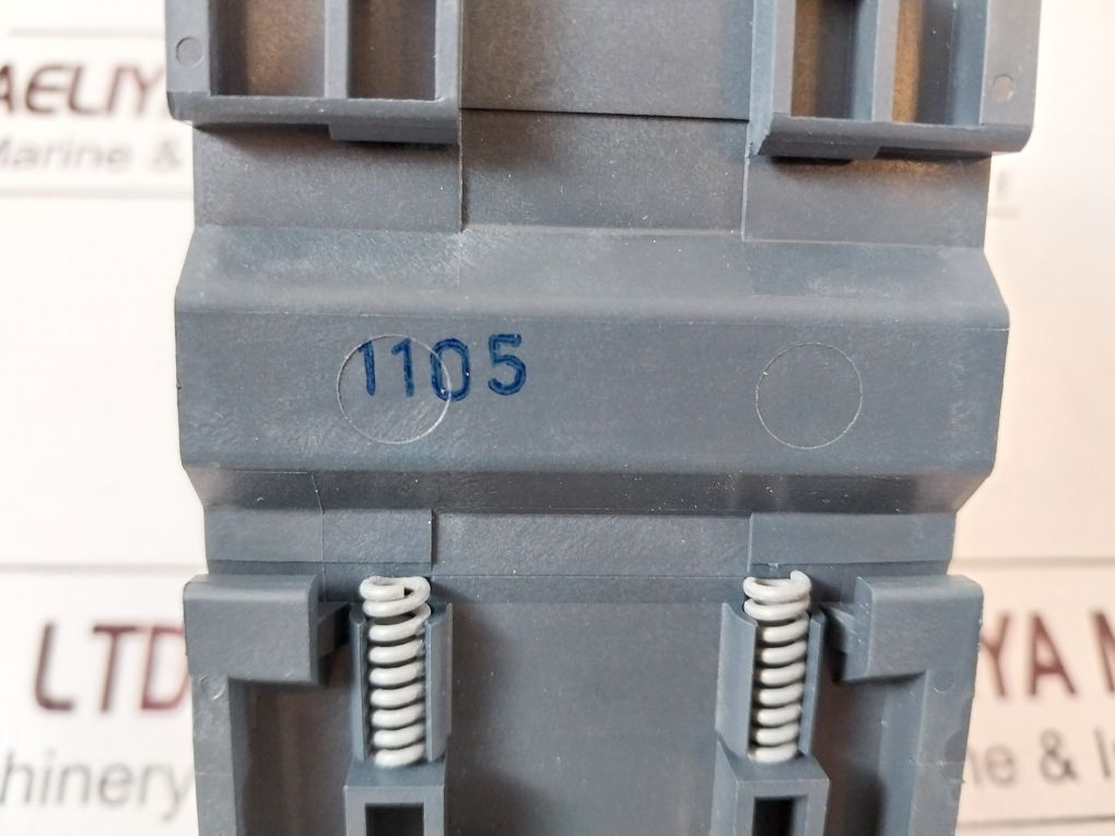 Schneider Electric Gv3Me80/56-80A Motor Circuit Breaker