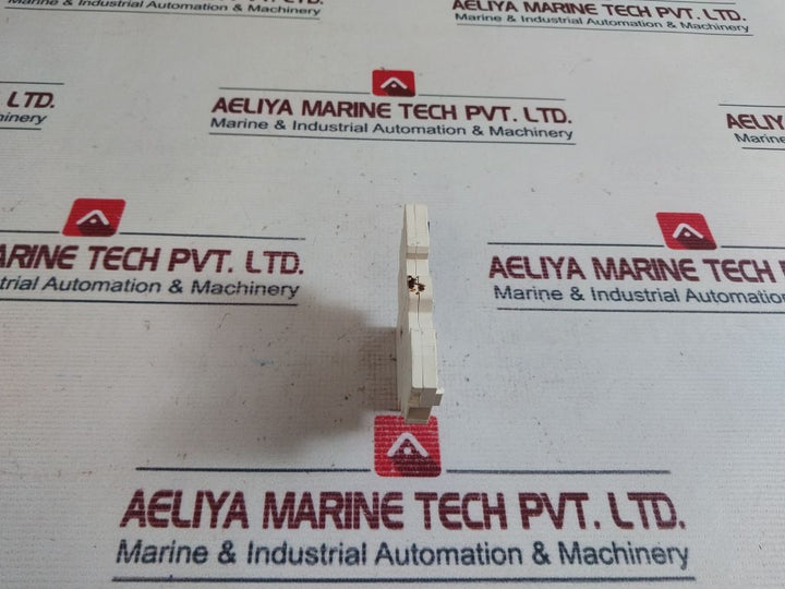 Schneider Electric Gvad0110 Auxiliary Contact B600 D300
