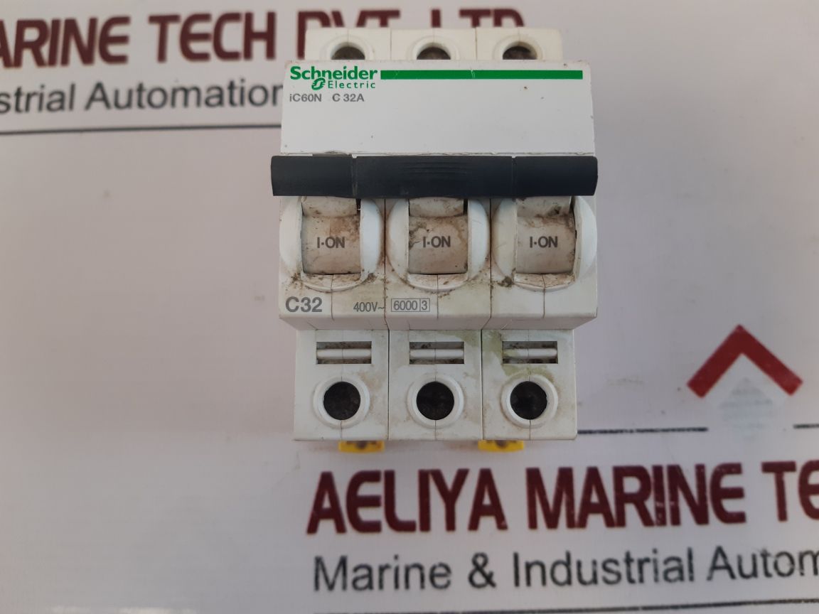 Disjoncteur + différentiel 2P VIGI IC60 + iC60N C32A Disjoncteur + différentiel 2P VIGI IC60 + iC60N C32A