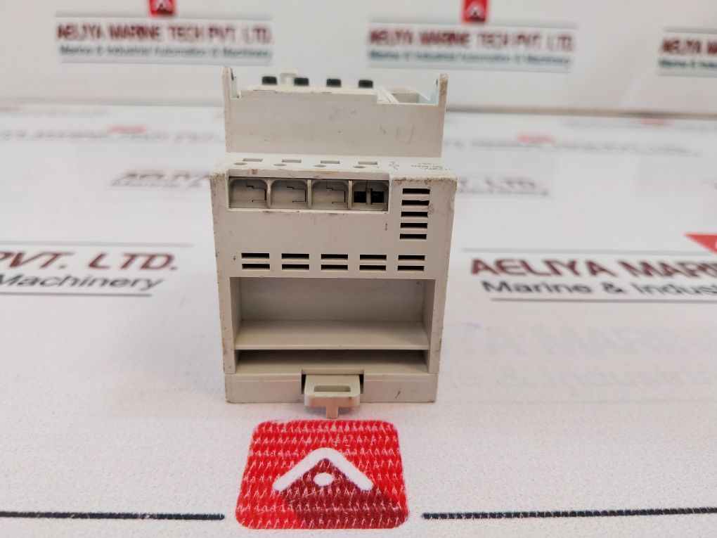 Schneider Electric Ihp 1C Programmable Time Switch 50-60Hz