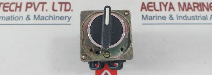 Schneider Electric K1H008Nx Switch