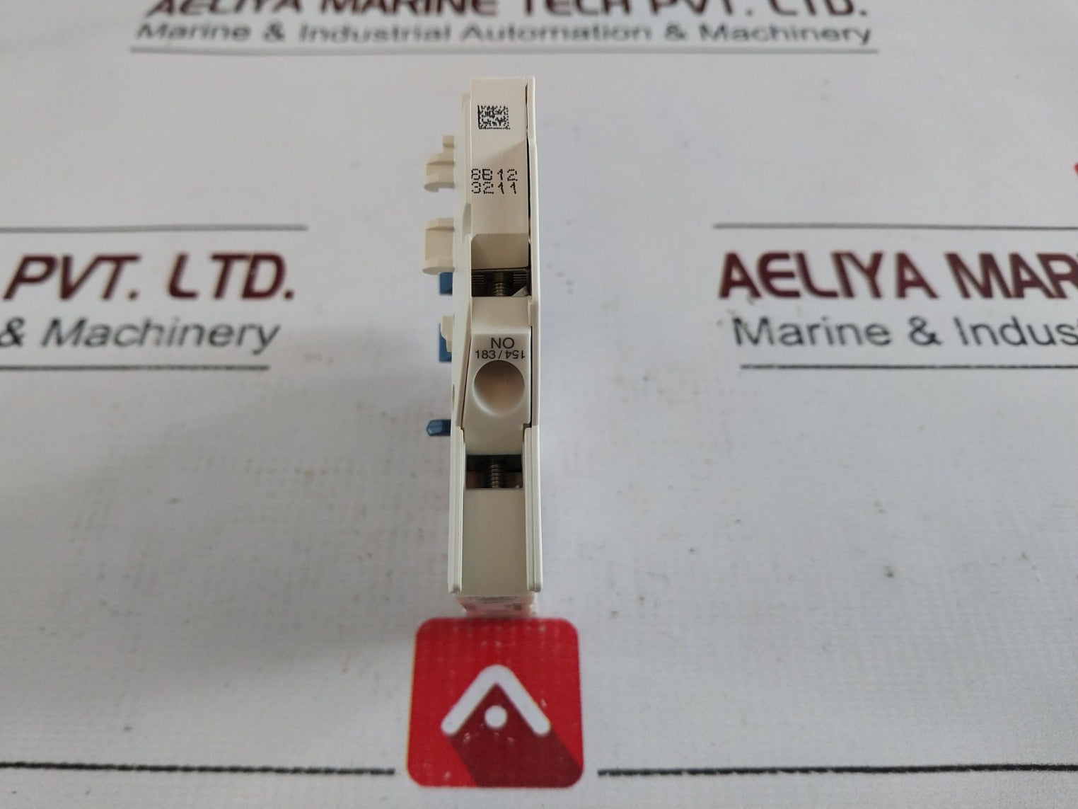 Schneider Electric Lad8N11 Lateral Contact Block