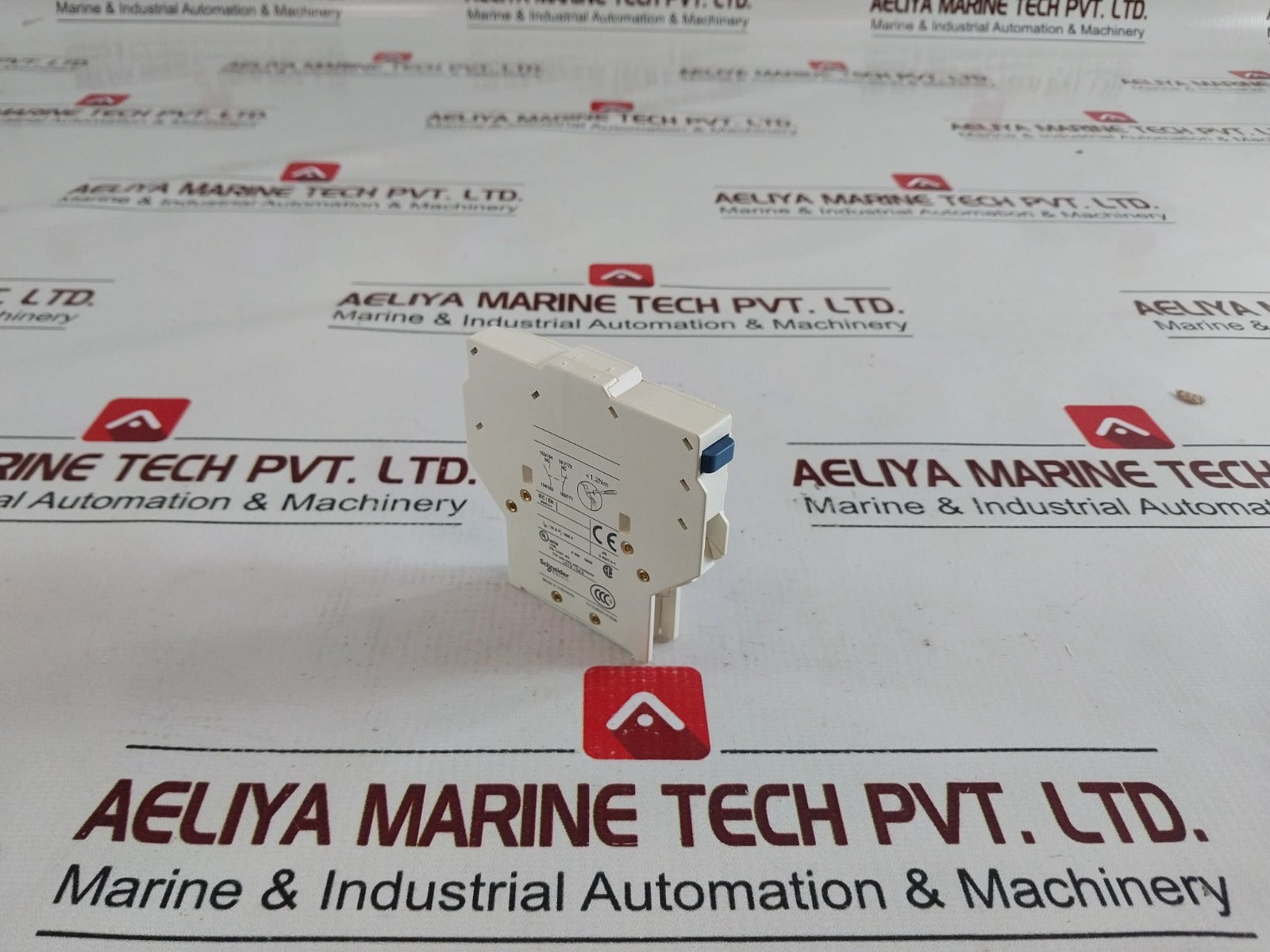 Schneider Electric Lad8N11 Lateral Contact Block