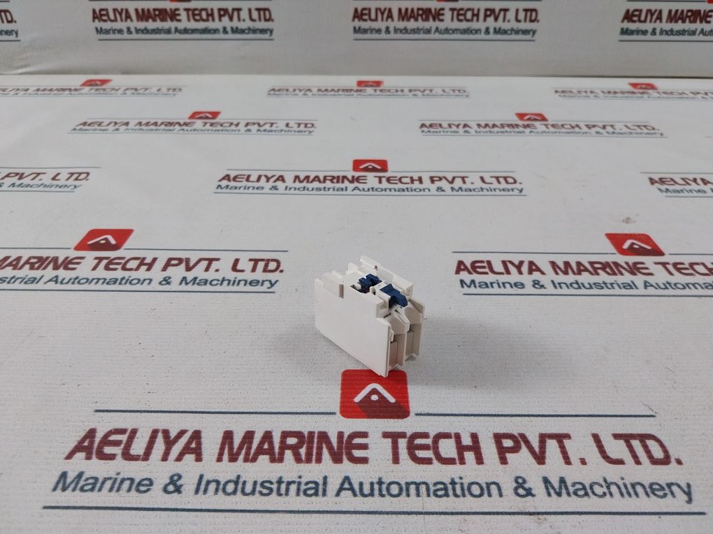 Schneider Electric Ladn11 Contact Block