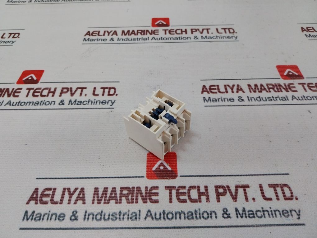 Schneider Electric Ladn31 Auxiliary Contact Block 690V
