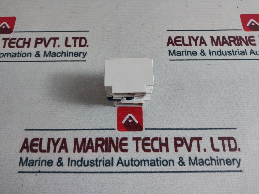 Schneider Electric/Telemecanique Ladn40 Auxiliary Contact Block 10A 690V