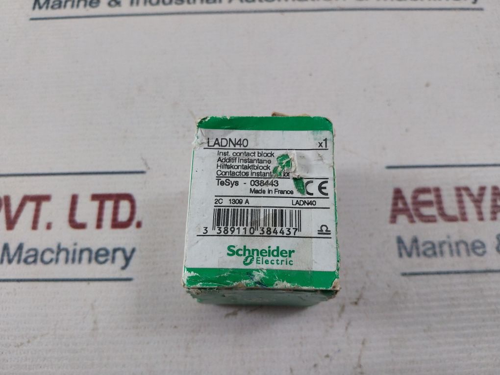 Schneider Electric Ladn40 Auxiliary Contact Block 690V