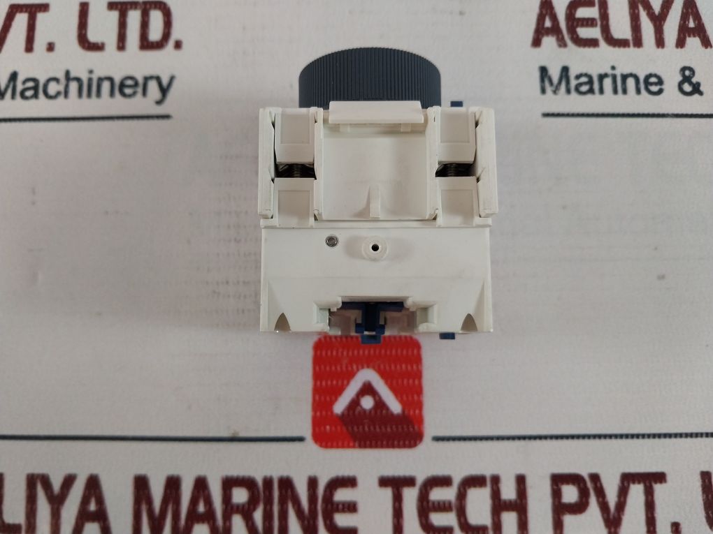 Schneider Electric Ladr2 Time Delay Auxiliary Contact Block 690V