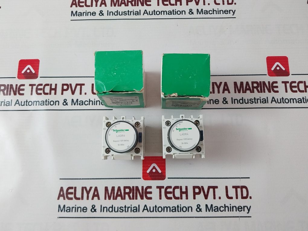 Schneider Electric Ladr4
