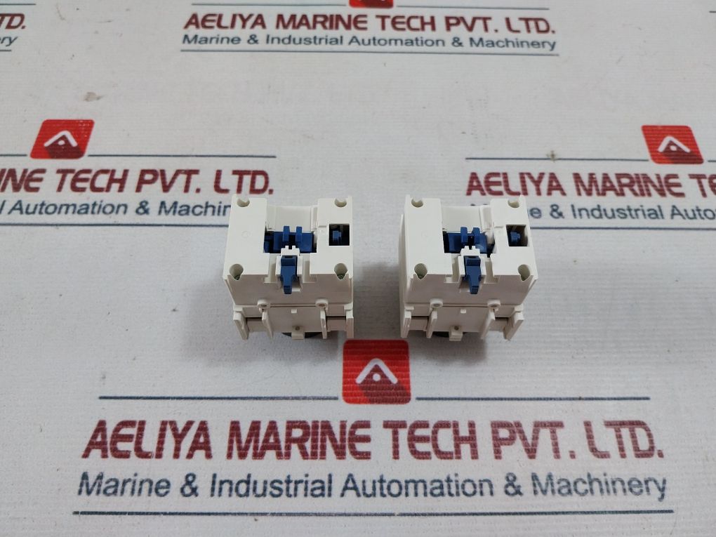Schneider Electric Ladt2 Time Delay Block