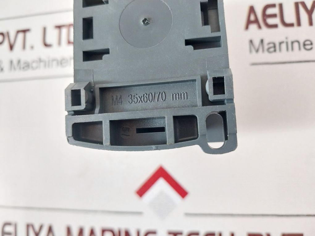 Schneider/ Telemecanique Lc1D09 B7 Contactor 