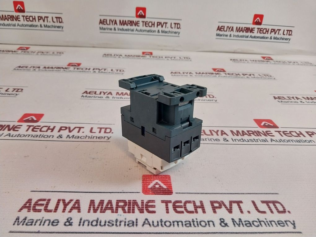 Schneider Electric Lc1D09 Contactor Jis C8201-4-1 6Kv