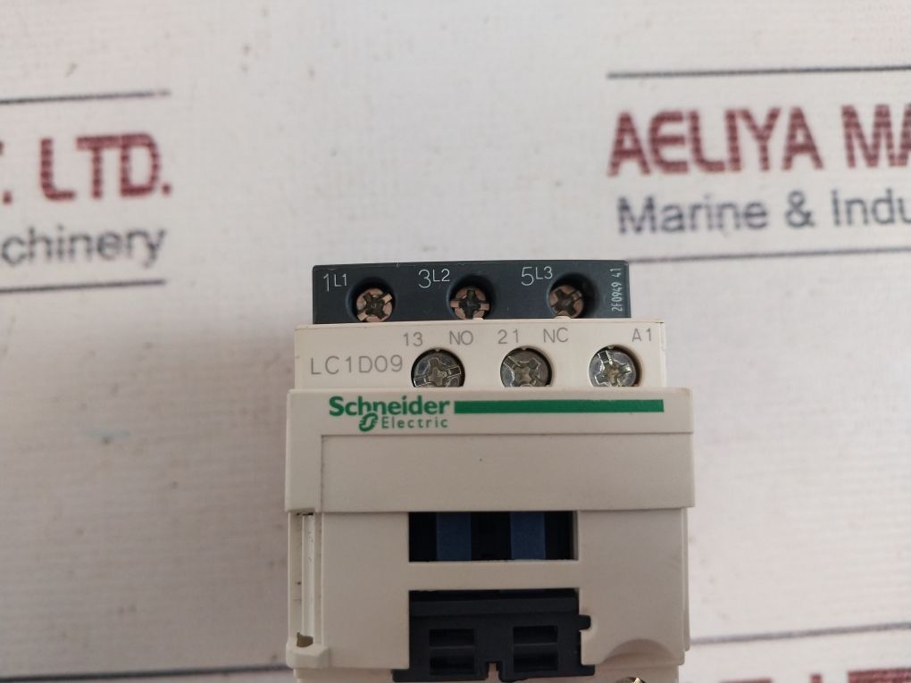Schneider Electric Lc1D09 Contactor Jis C8201-4-1 6Kv