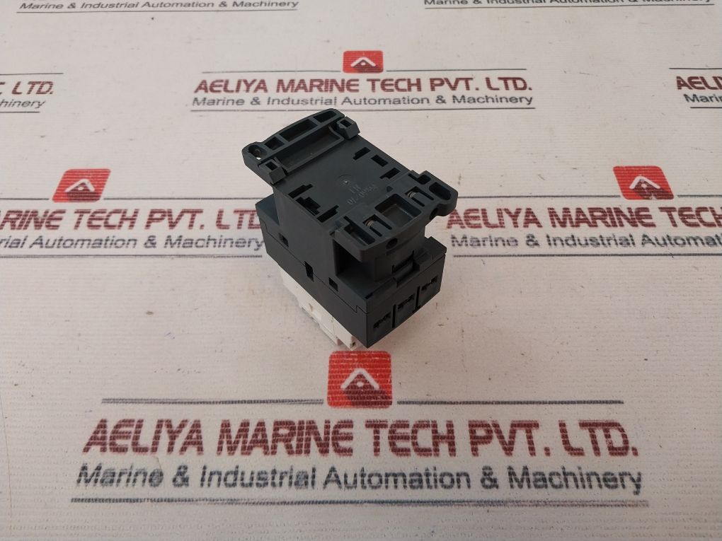 Schneider Electric Lc1D12 Contactor