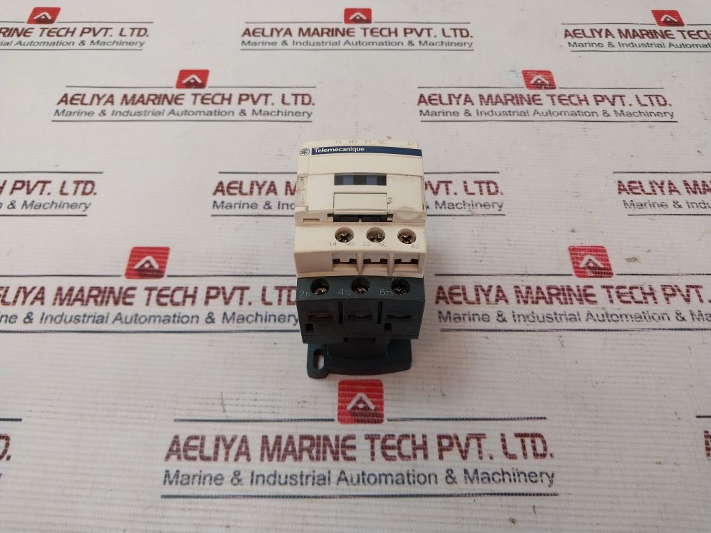 Schneider Electric Lc1D12 Contactor 230V 50/60Hz