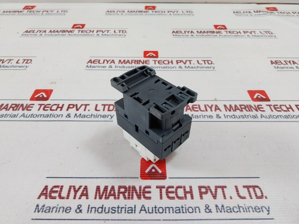 Schneider Electric Lc1D12E7 Contactor Tesys-034919 600 Vac