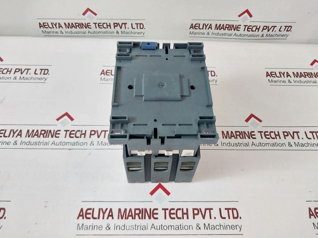Schneider Electric Lc1D150P7 Contactor