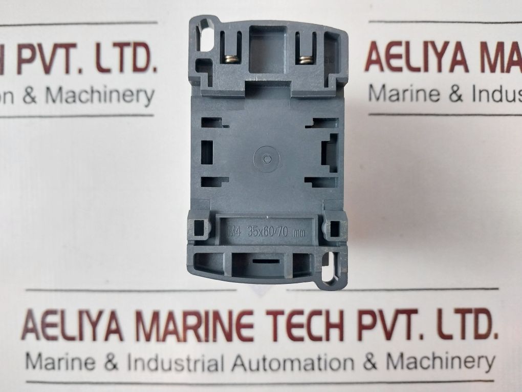 Schneider/Telemecanique Lc1D18M7 Contactor Relay 220V 50/60Hz,32A