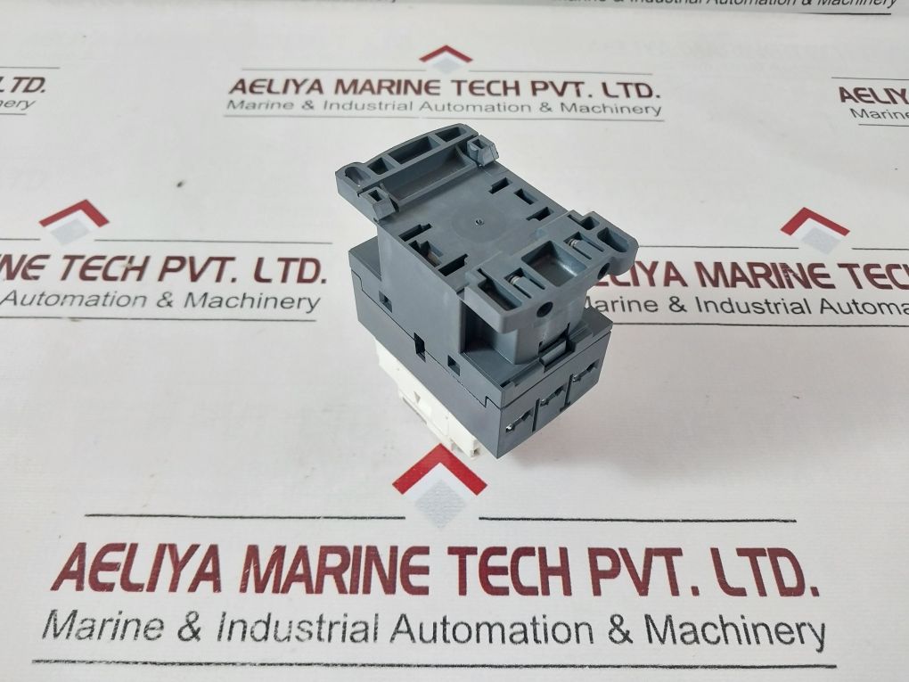 Schneider/Telemecanique Lc1D18 B7 Contactor With Coil 220/440V 18A