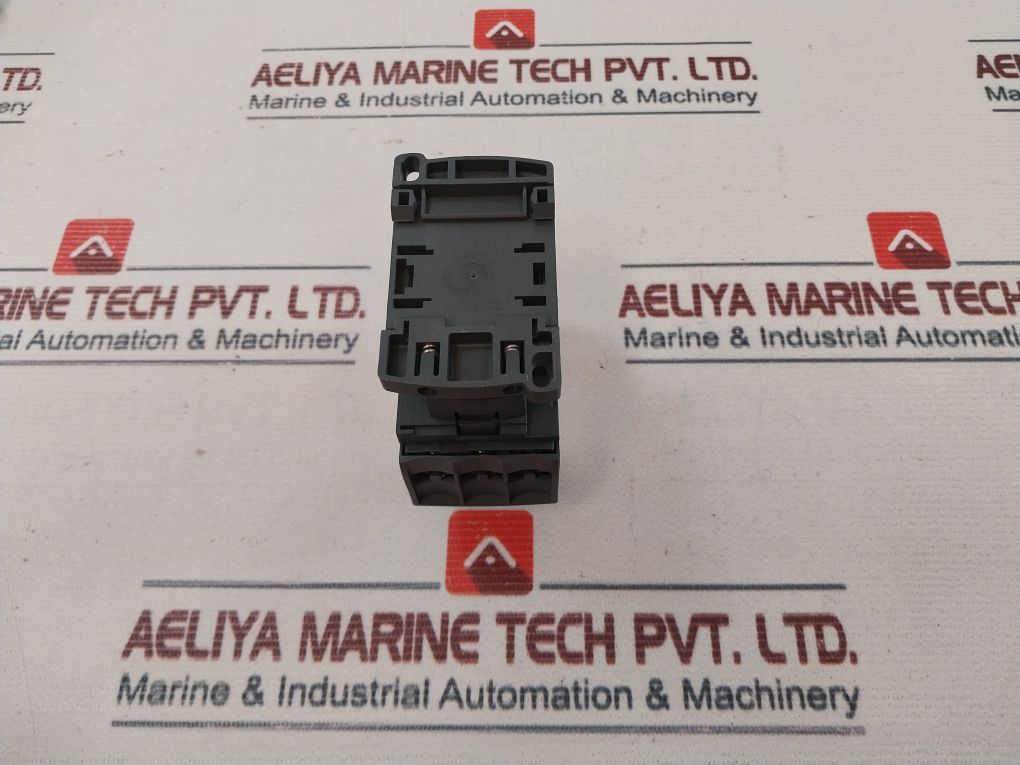 Schneider Electric Lc1D25 Contactor 690V 50/60Hz