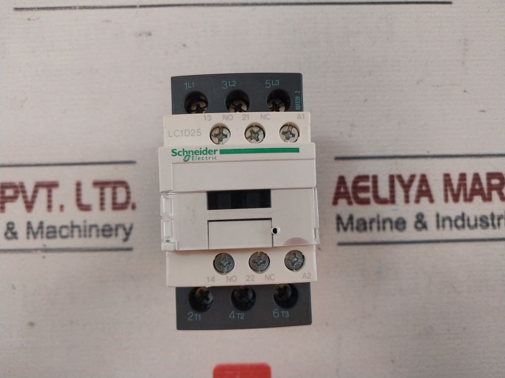 Schneider Electric Lc1D25 Contactor 690V 50/60Hz